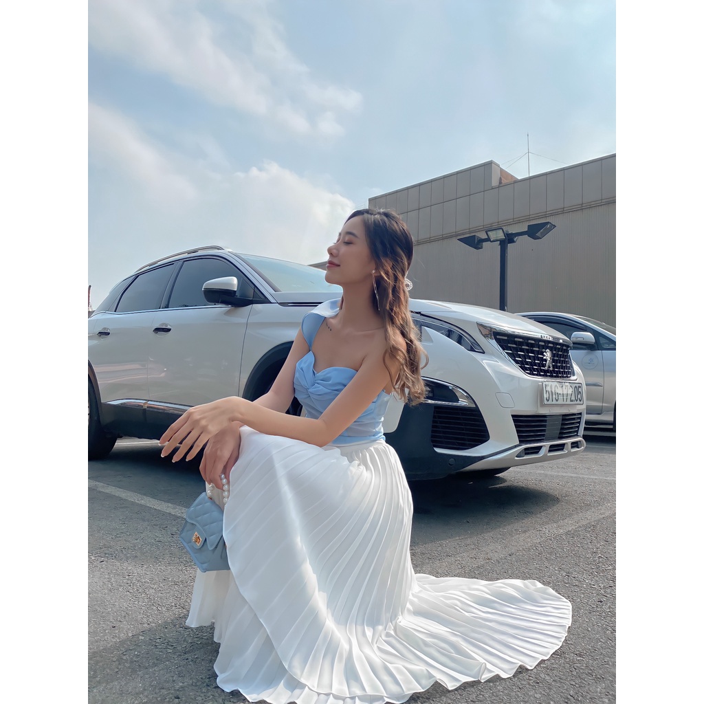 ÂME.STUDIO| Áo kiểu lệch tay - Laura Top