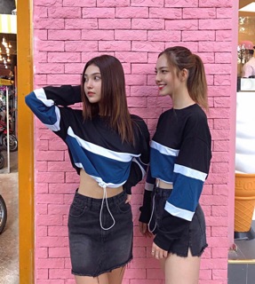Croptop Tay Dài Phối Màu Rút Dây