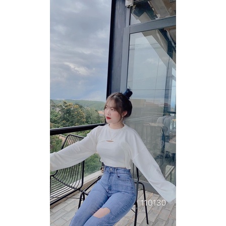 Set jeans dài co giãn rách 1 ô + set 2 món croptop cut out💰
