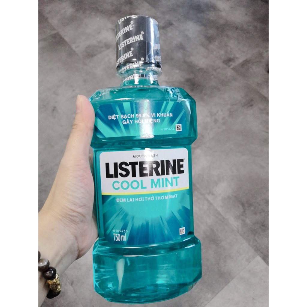 Nước súc miệng Listerine Cool Mint 750ml - nước xúc miệng Listerine màu xanh ngọc 250ml