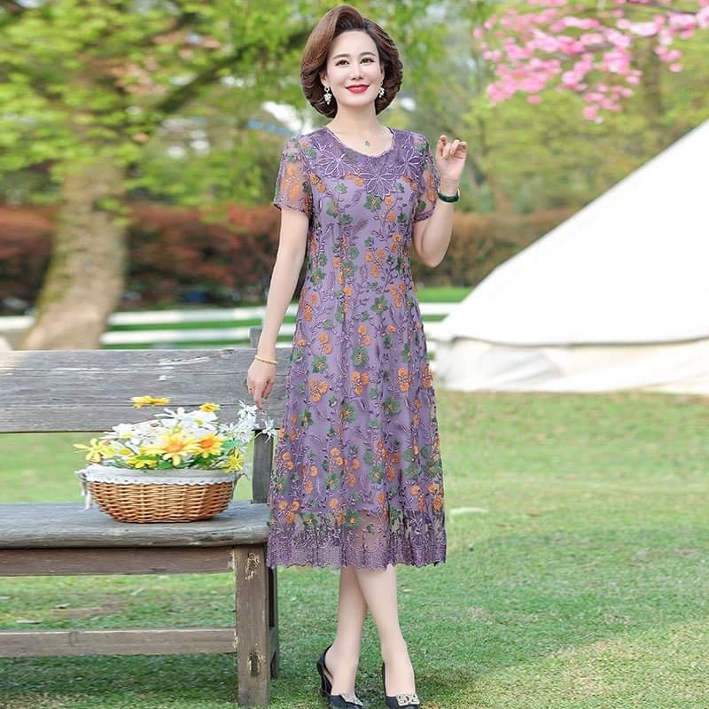 Đầm ren lụa nữ trung niên cao cấp kiểu dáng sang trọng NP3142