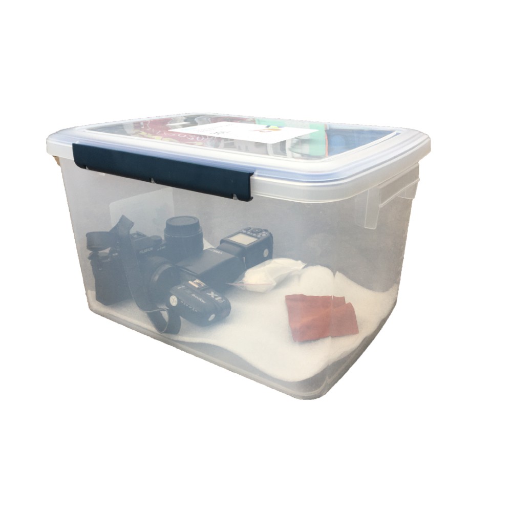 Combo hộp chống ẩm cho máy ảnh kích thước 30 lít tặng kèm khăn da cừu lau lens 10x10 cm