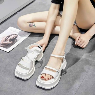 giày cao gót