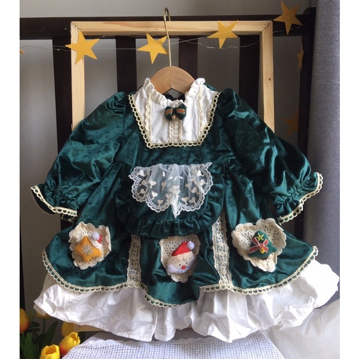 ĐẦM NOEL NHƯNG XANH