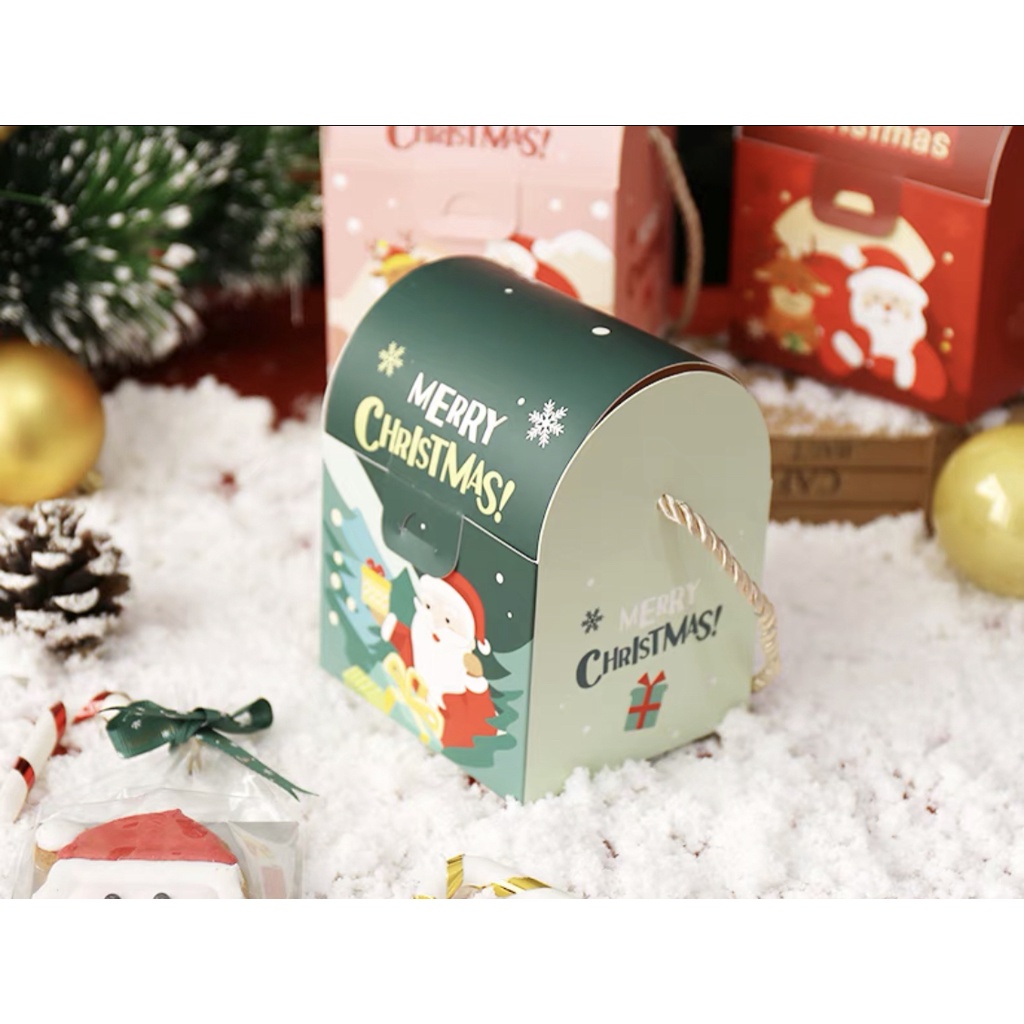 Hộp đựng quà vòm có quai xách 10*9*12.5cm - Chủ đề noel