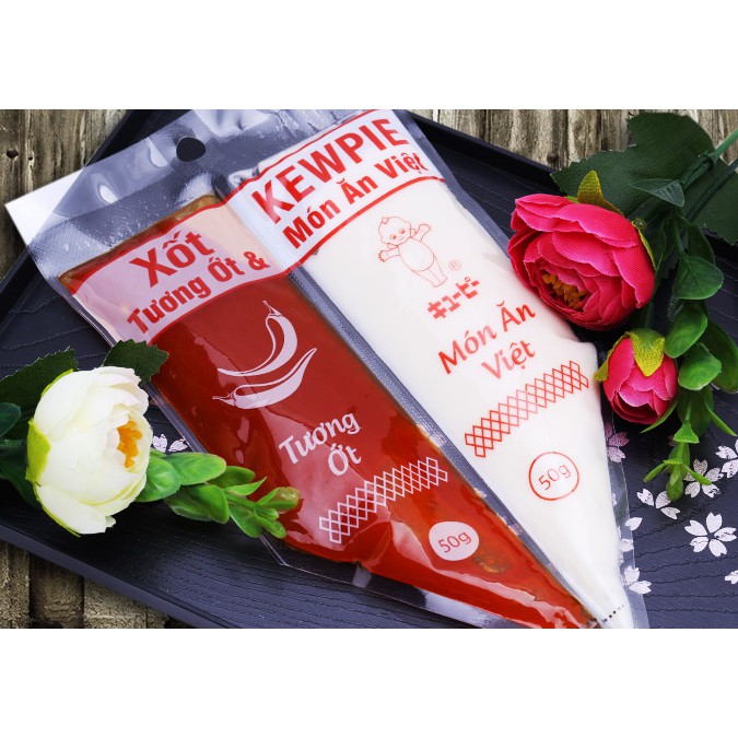 Sốt Kewpie Mayonnaise Và Tương Ớt