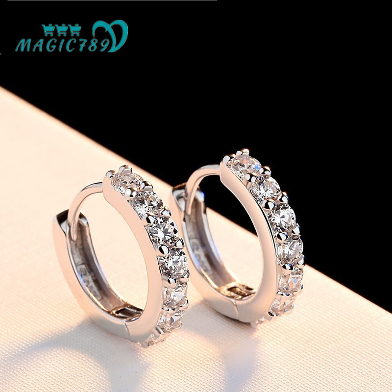 Bông Tai Mạ Bạc 925 Hình Tròn Rỗng Đính Đá Zircon Lấp Lánh Sang Trọng Thời Trang Cho Nữ Magic789