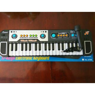 Đàn piano cho bé