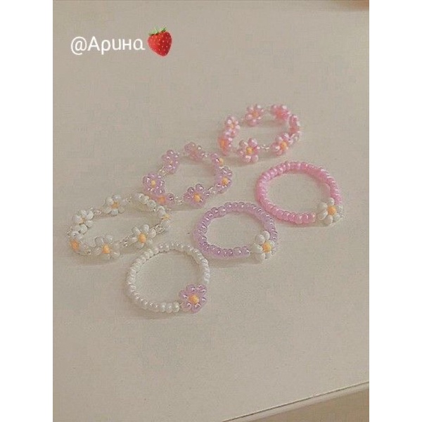 Nhẫn hạt cườm