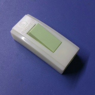 Công Tắc Quả Nhót Ominsu