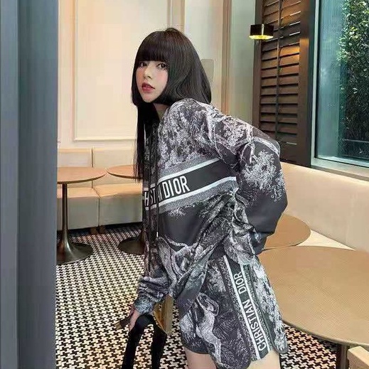 Bộ đồ thun cotton thể thao DIOR với áo tay dài + quần short dáng rộng màu nhuộm thời trang Hàn Quốc