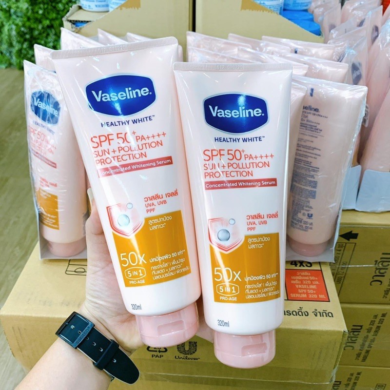 Vaseline Thái Lan 50x sáng da chống nắng 320ml