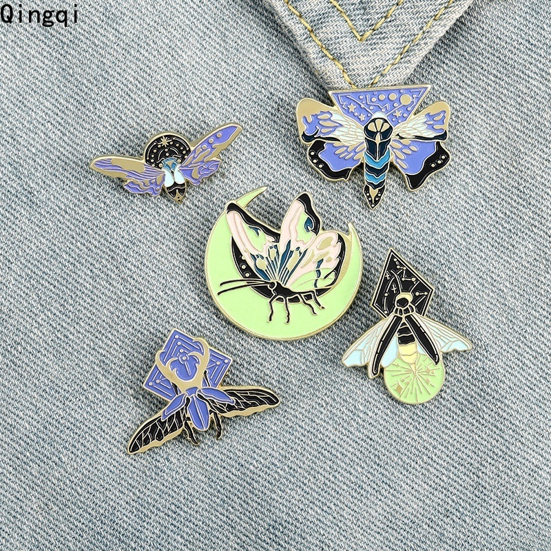 Trâm cài áo Miss Zoe hình bướm/ mặt trăng hoạt hình 5 kiểu dáng dành cho trẻ em