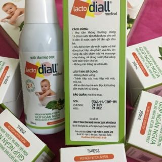 Nước tắm thảo dược cho bé Lactodiall Medical 250ml