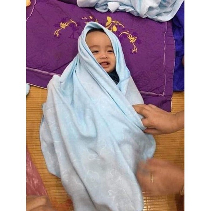 COMBO 10 KHĂN TẮM XUẤT  NHẬT 1M4 X 70 CM