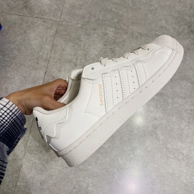 Giày thể thao super.star W