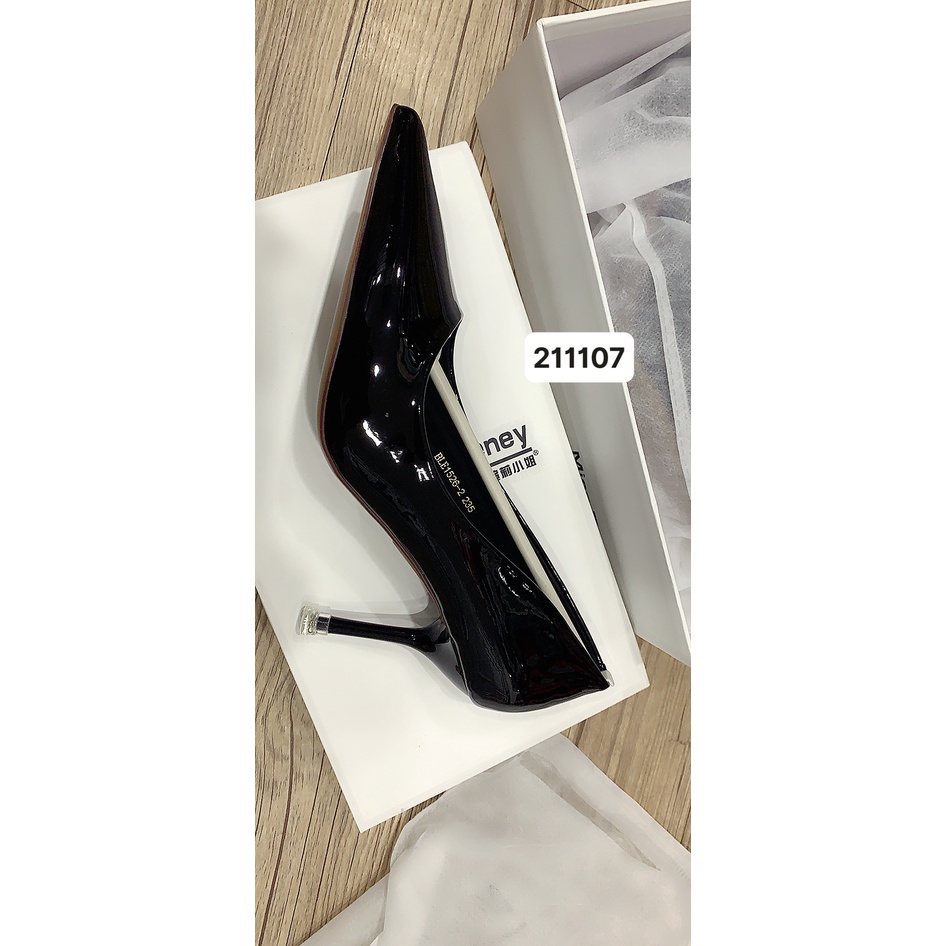 BEESHOES - GIÀY CAO GÓT NỮ MŨI NHỌN  - GIÀY CAO GÓT NỮ GÓT NHỌN CAO 9 PHÂN SẴN MÀU ĐEN - KEM 211107