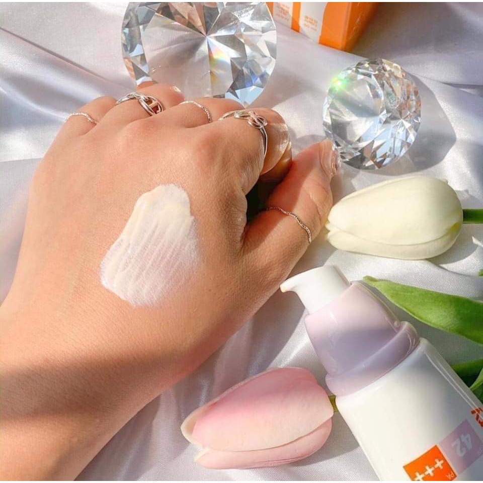 Kem chống nắng CNP LABORATOR Tone-Up Protection Sun SFP 42 PA +++