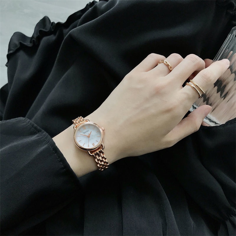 Đồng Hồ Đeo Tay Mạ Bạc Kiểu Dáng Đơn Giản Sang Trọng Thời Trang Mùa Đông Cho Nữ
