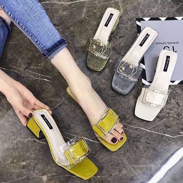 2023 Dép đế nền chất lượng cao thời trang mới