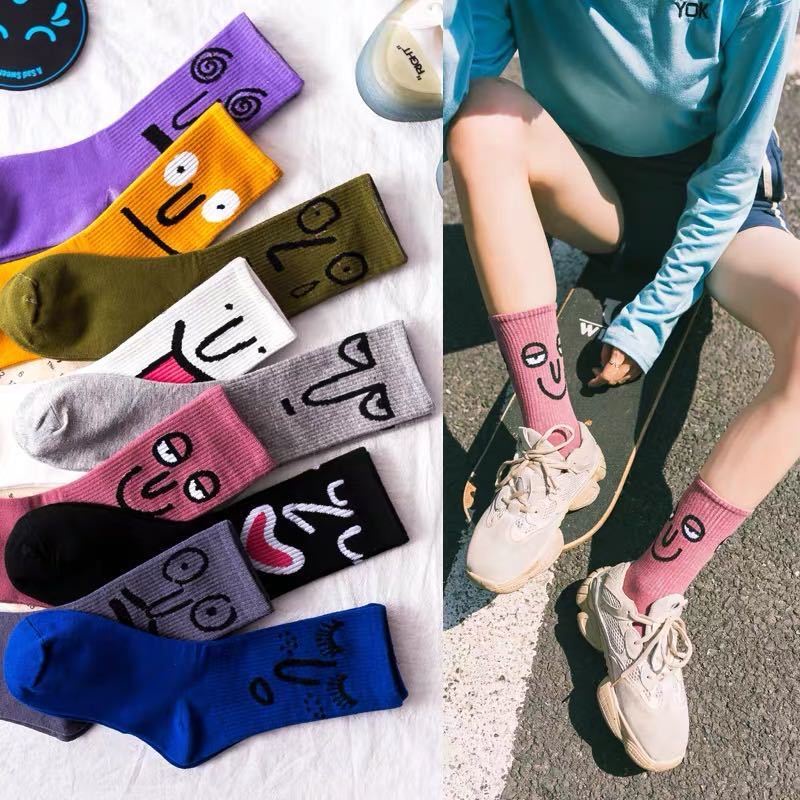 Vớ Đen Cổ Cao In Họa Tiết Biểu Tượng Cảm Xúc Màu Nhuộm Phong Cách Hàn Quốc Cho Nữ