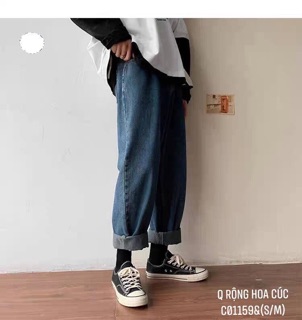 Quần bò ống rộng hoa cúc - C