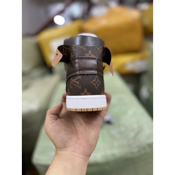 GIÀY JD1 LV HOA NÂU 1:1 SC