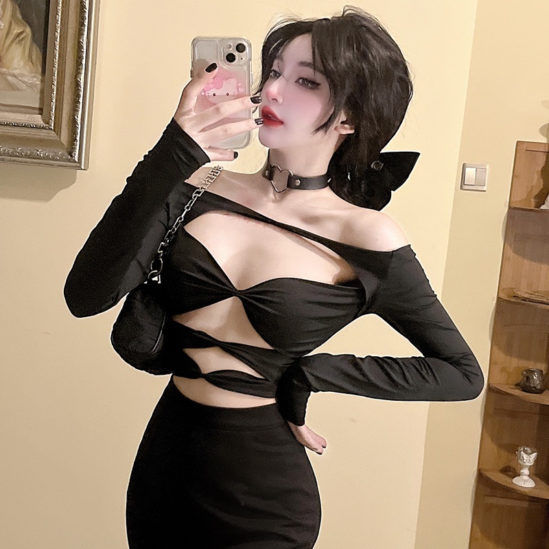 Áo Thun Mùa Thu 2022 Dáng Ôm Tay Dài Hở Một Bên Vai Gợi Cảm Hợp Thời Trang Cho Nữ