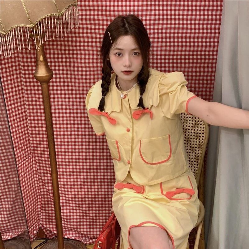 Set áo sơ mi cổ búp bê đính nơ + chân váy lưng cao dáng ôm thời trang mùa hè Nhật Bản dễ thương cho nữ có bán lẻ