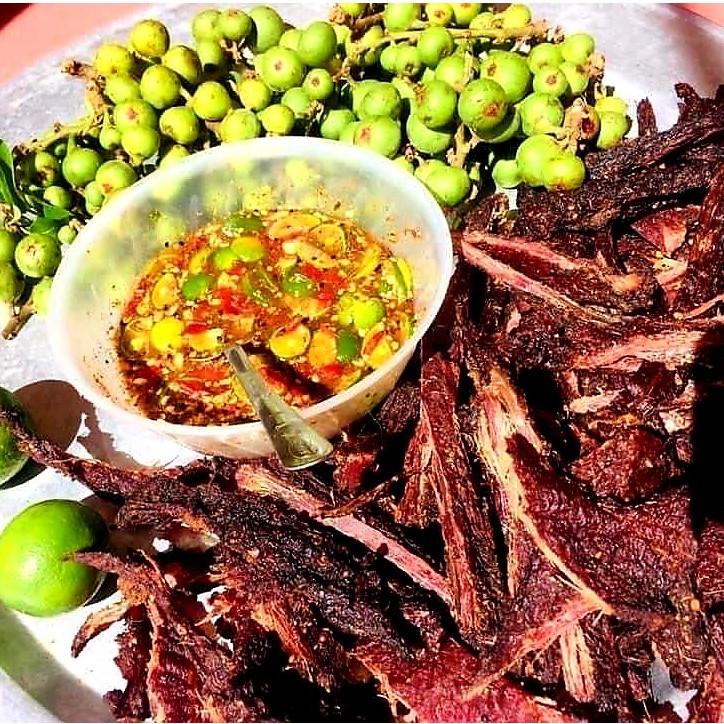 Thịt Lợn gác bếp Tây Bắc 1kg siêu ngon (Kèm 2 Gói Chẩm Chéo) khô thịt heo gác bếp thơm lừng mắc khén | BigBuy360 - bigbuy360.vn