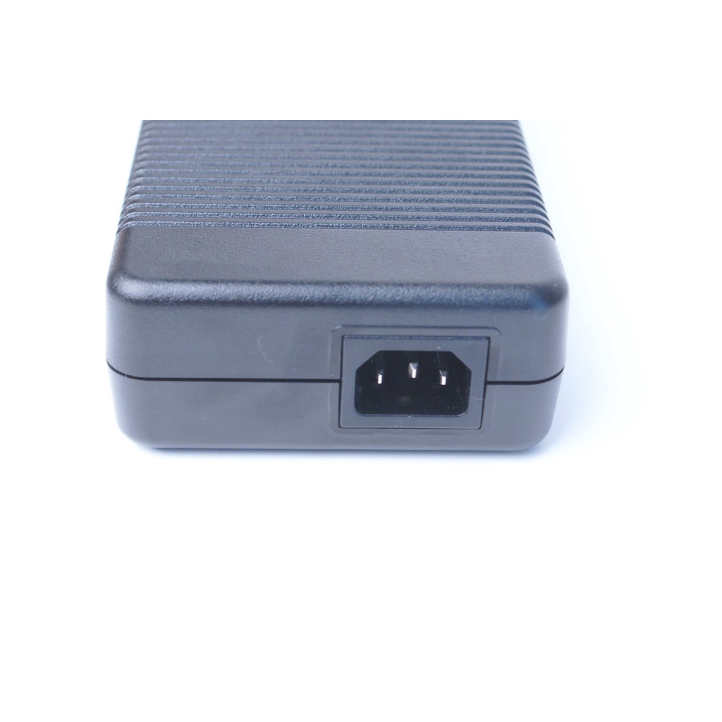Sạc Dell 330W và Alienware 330W Laptop hàng nguyên bản theo máy Alienware