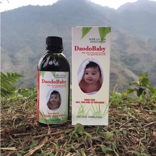 Chai nước tăm gội thảo dược,lá tắm cho bé dao đỏ phòng rốm sảy chai 300ml dùng 8 lần