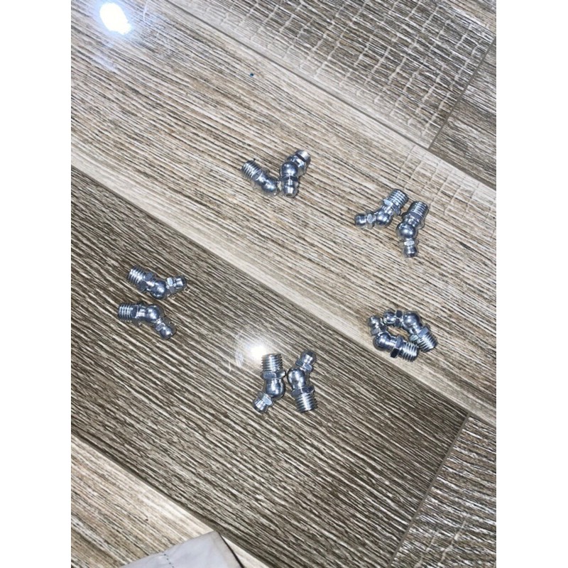 Sản phẩm gia đình làm: 10 cái đầu mỡ phi 8 chếch