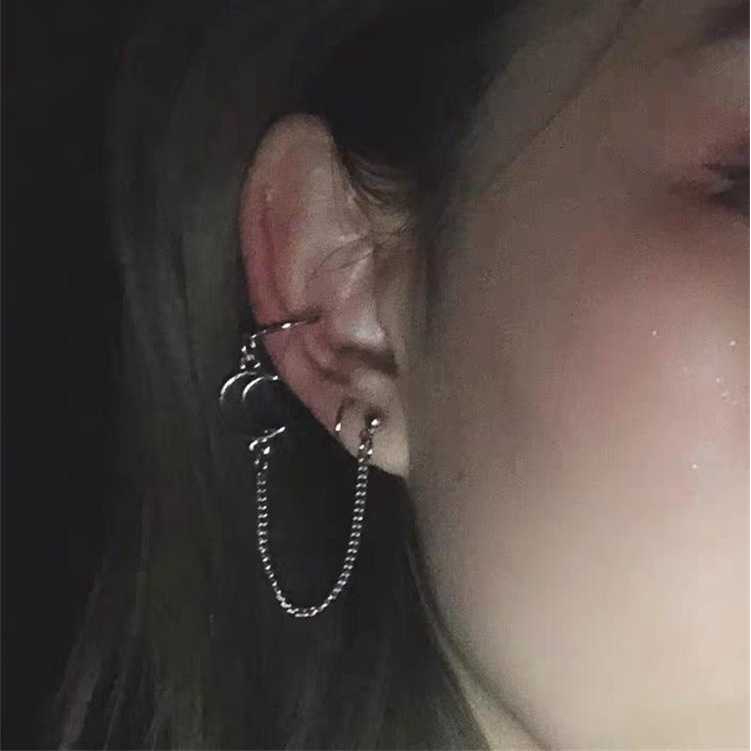 Khuyên tai nữ hình mặt trăng rỗng thời trang cá tính 2277