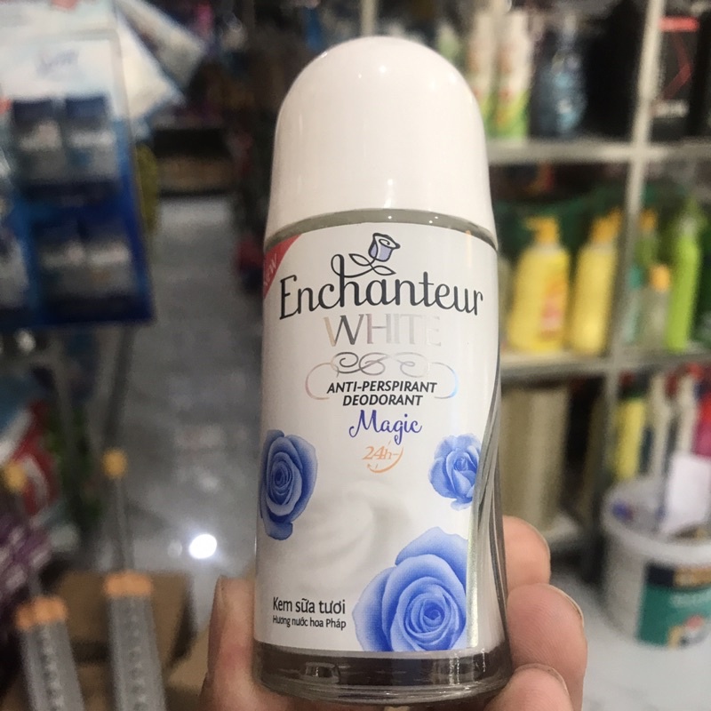 LĂN KHỬ MÙI TRẮNG DA ENCHANTEUR HƯƠNG NƯỚC HOA MAGIC 50 ML