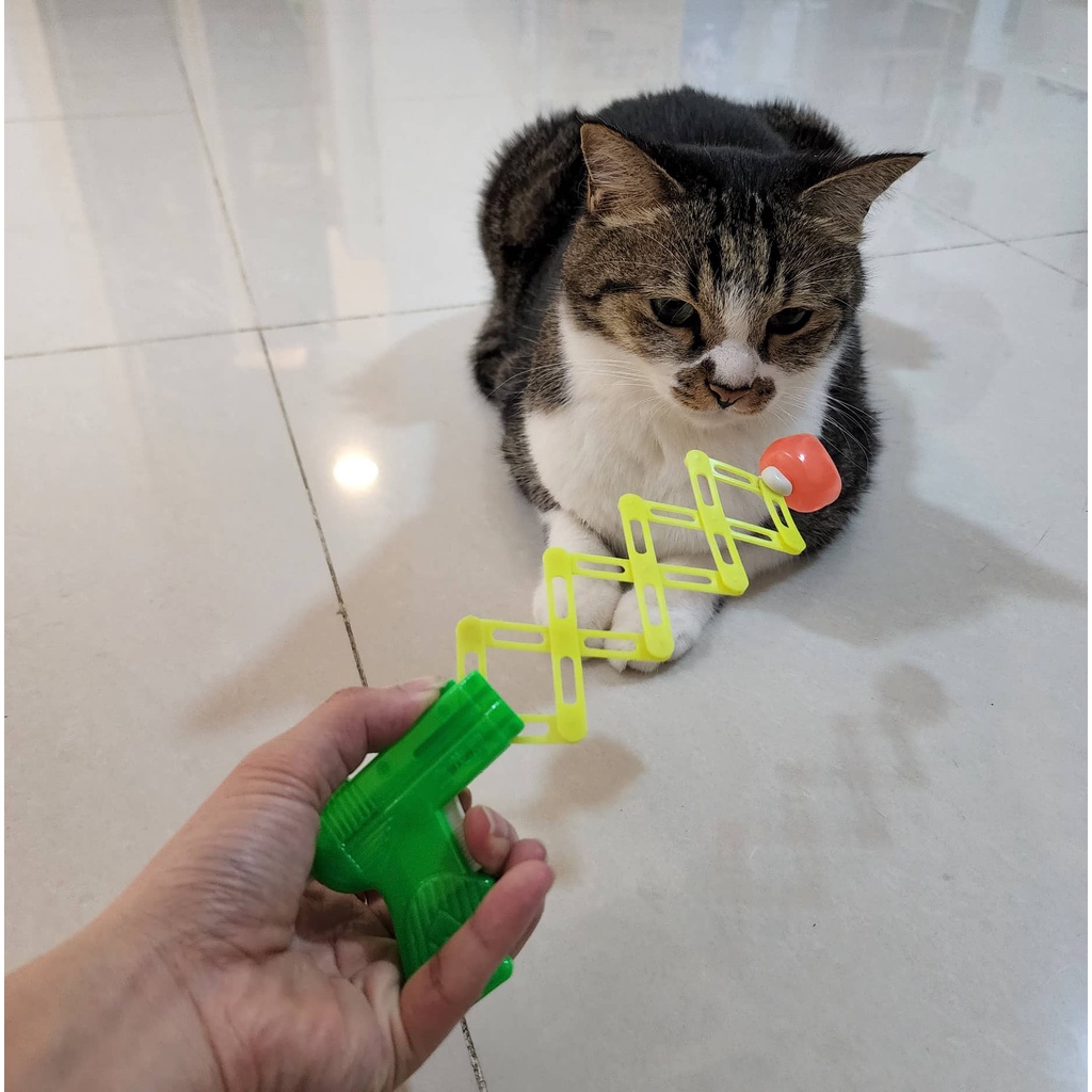 Đồ chơi cho mèo súng bắn lò xo đấm bốc
