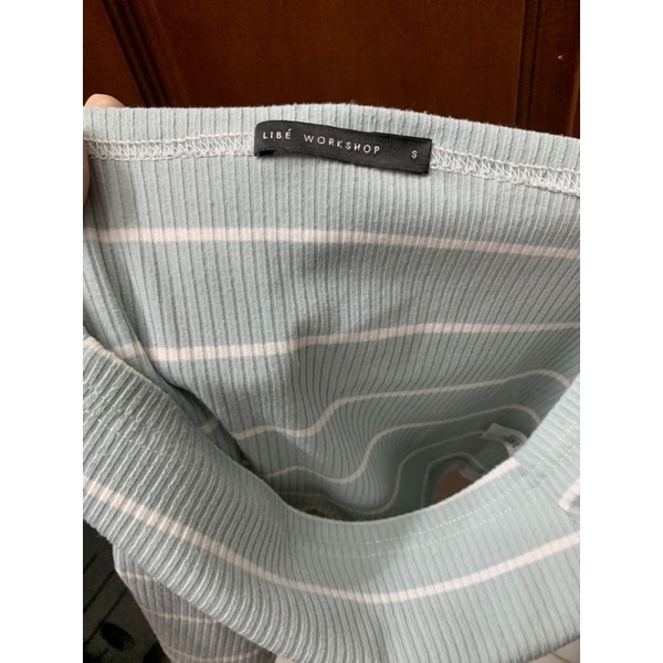 Áo croptop bẹt vai Libe