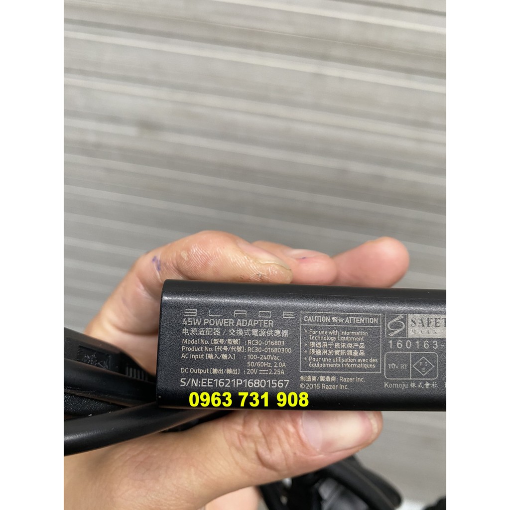 Sac laptop Razer 45W type C bảo hành 12 tháng