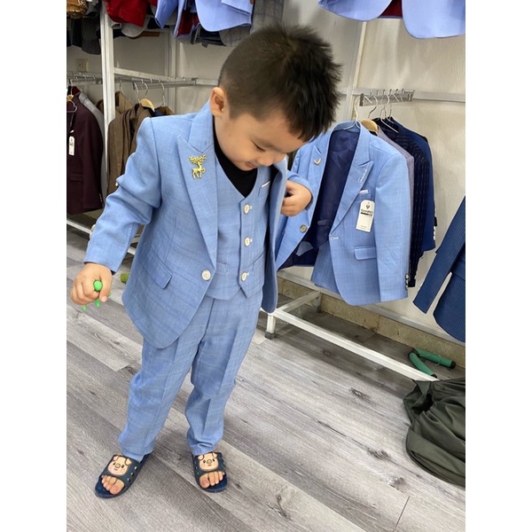 Bộ vest bé trai thiết kế xanh da trời hoạ tiết xước