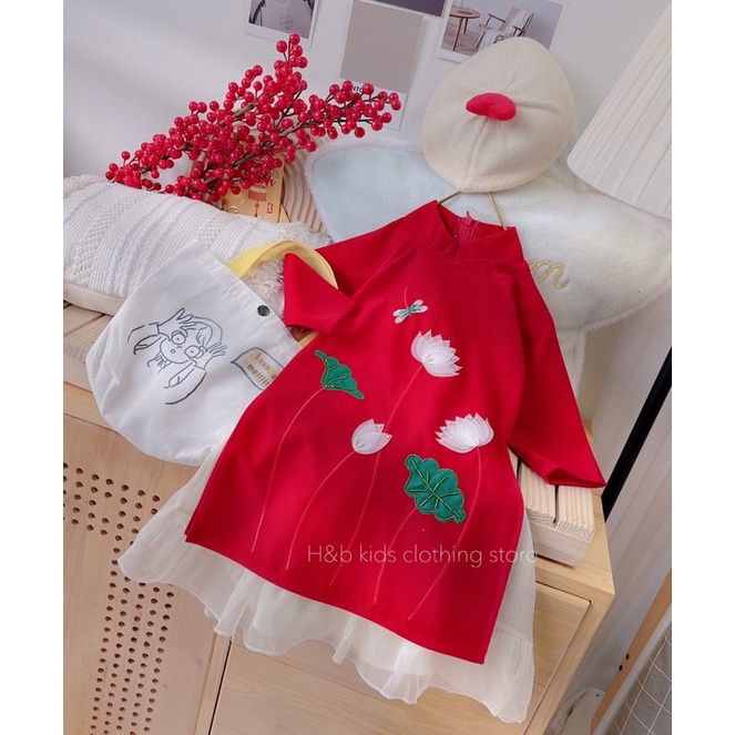 Set áo dài cách tân hoa sen kèm nấm cho bé 10-20kg