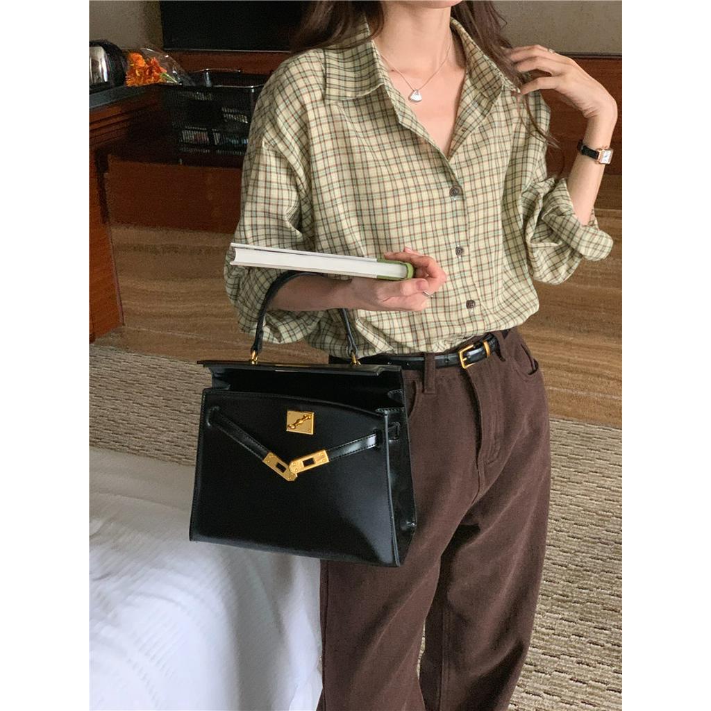 Áo Sơ Mi Kẻ Sọc Dài Tay Dáng Rộng Dễ Phối Đồ 61141