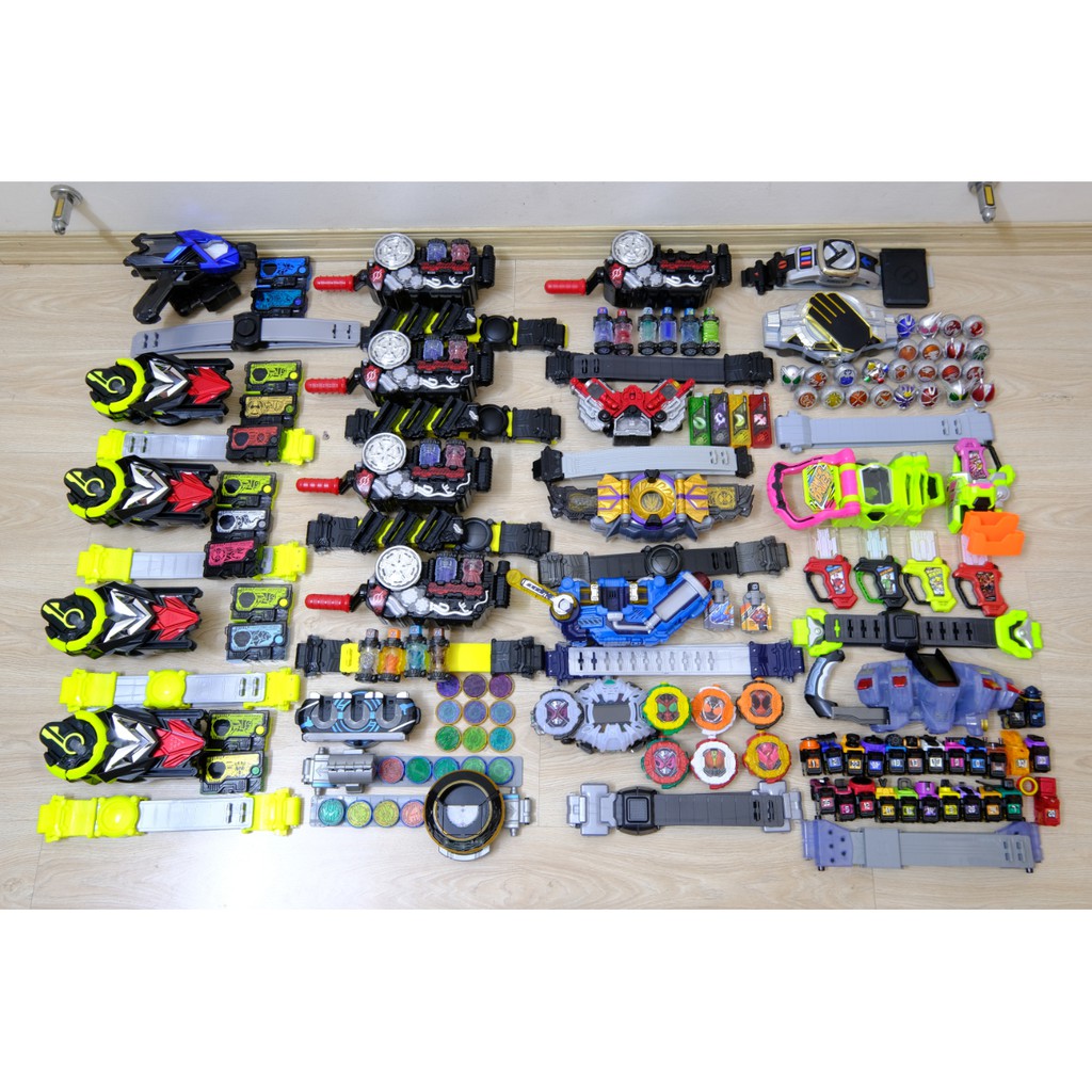 Mô hình DX Kamen Rider Henshin Belt Driver full set tổng hợp đi kèm nhiều phụ kiện Chính Hãng Bandai đồ chơi ảnh tự chụp
