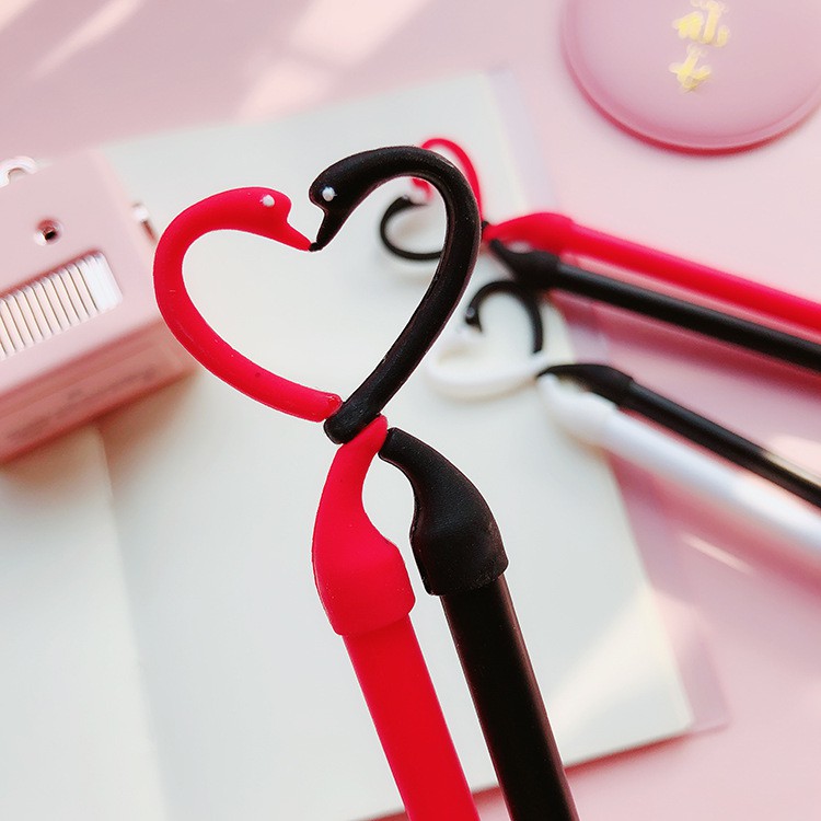 Bút viết nước kiểu tình yêu love trái tim tình nhân valentine độc đáo Legaxi
