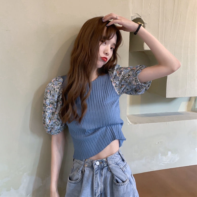 Áo Thun Nữ Ngắn Tay Cổ Tròn Phối Ca Rô Thời Trang