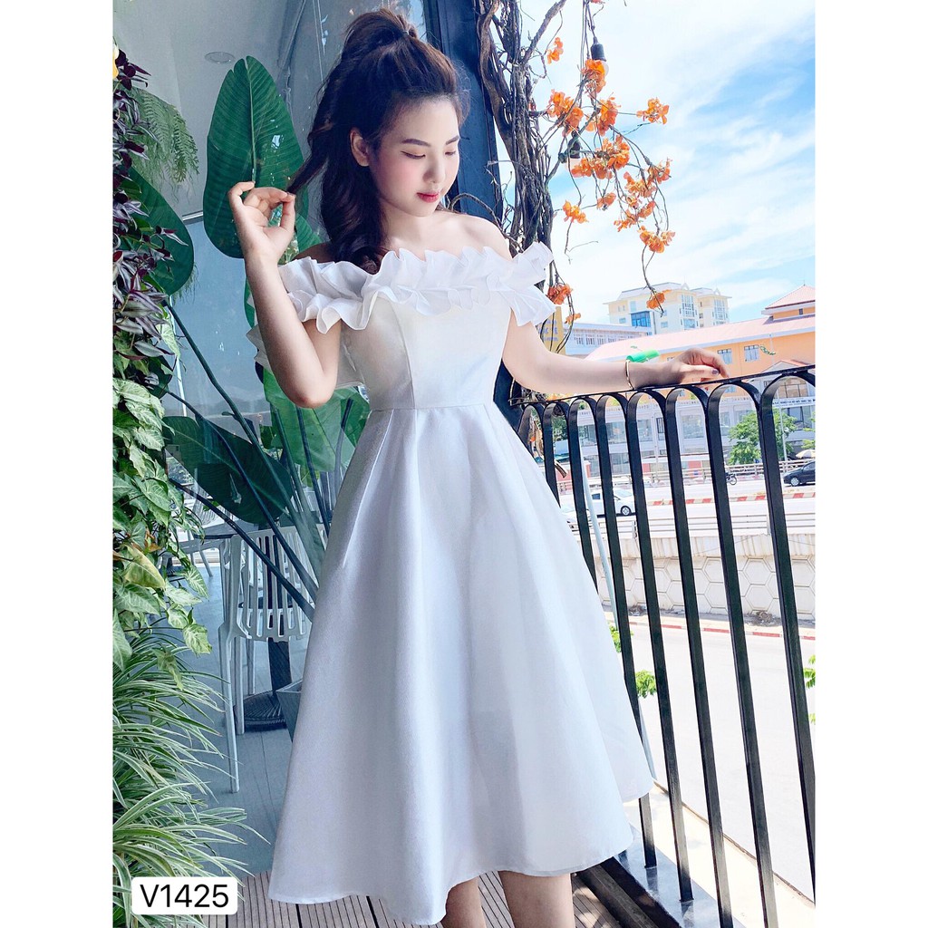 Đầm trắng trễ vai dáng xòe công chúa V1425_ Đậu Studio [Kèm ảnh thật] | BigBuy360 - bigbuy360.vn