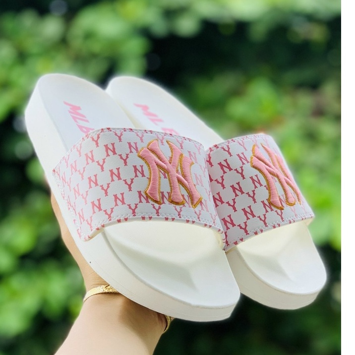 Dép 𝐌𝐋𝐁 UNISEX mẫu dép thể thao ❤️ Freeship + Hộp ❤️ Dép NY bóng chày quai ngang nam nữ chữ thêu nỗi kèm mác trắng hồng
