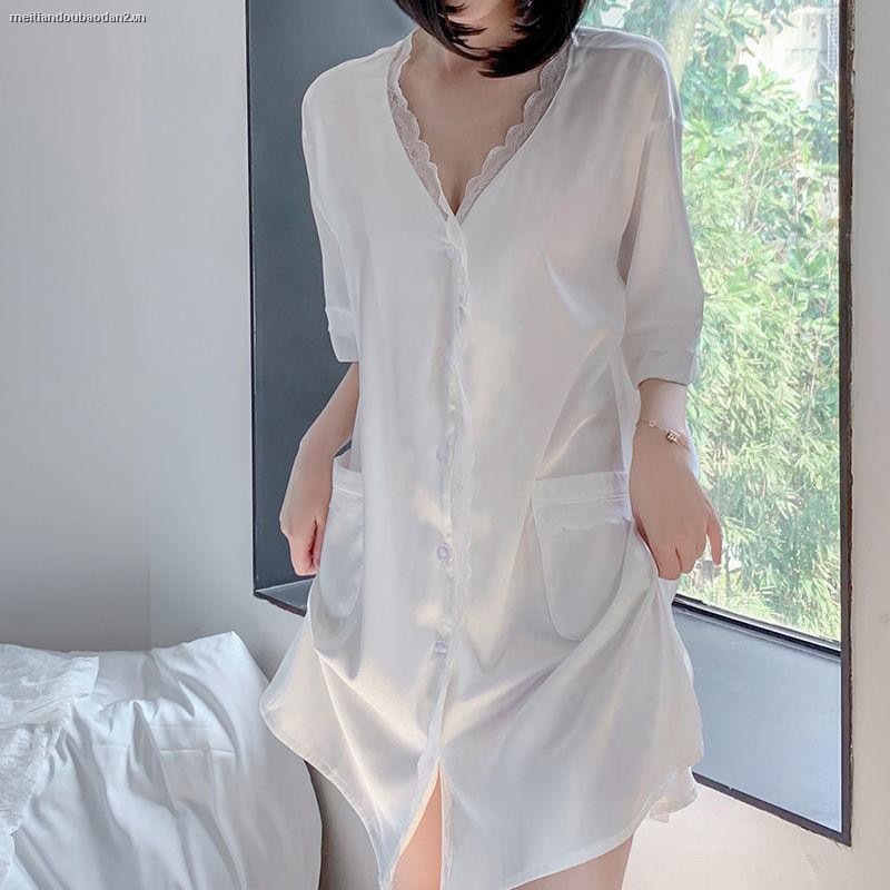 đồ ngủ Vải Lụa Lạnh Phối Ren Cổ Chữ V Chất Lượng Cao Thời Trang Xuân Thu Hàng Mới Dành Cho Bạn Nữ 2021 | BigBuy360 - bigbuy360.vn