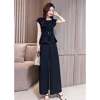 Quần áo khách đặt livetream shopee