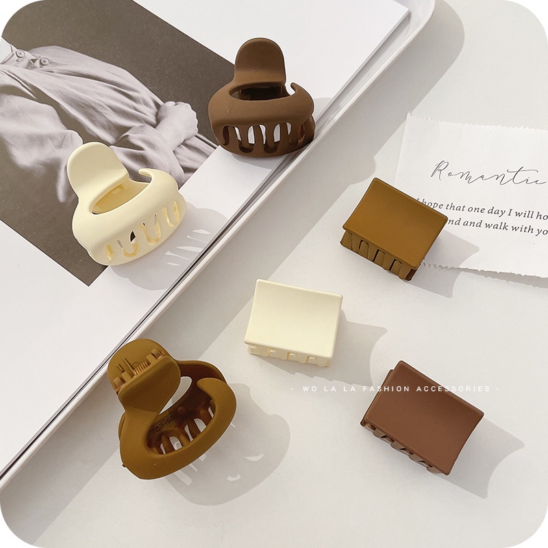 Kẹp Tóc Đuôi Ngựa Màu Nâu Trơn Thời Trang Dành Cho Nữ