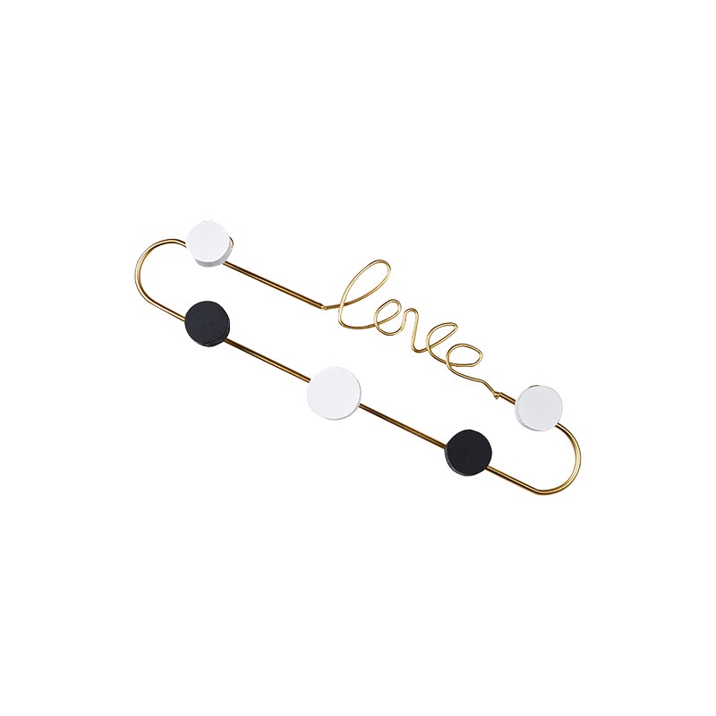 Móc treo đồ, quàn áo chìa khoá hình chữ LOVE